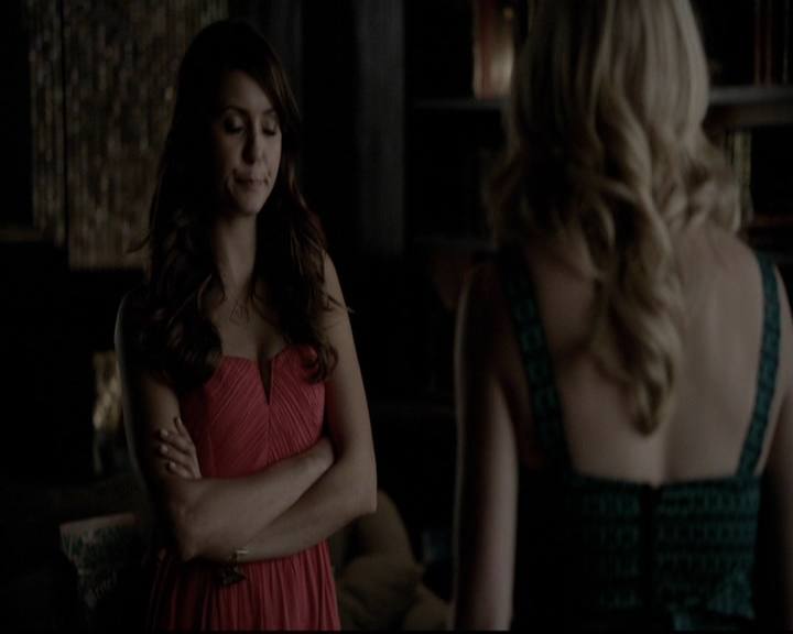 VampireDiariesWorld-dot-org_5x08DeadManOnCampus2185.jpg