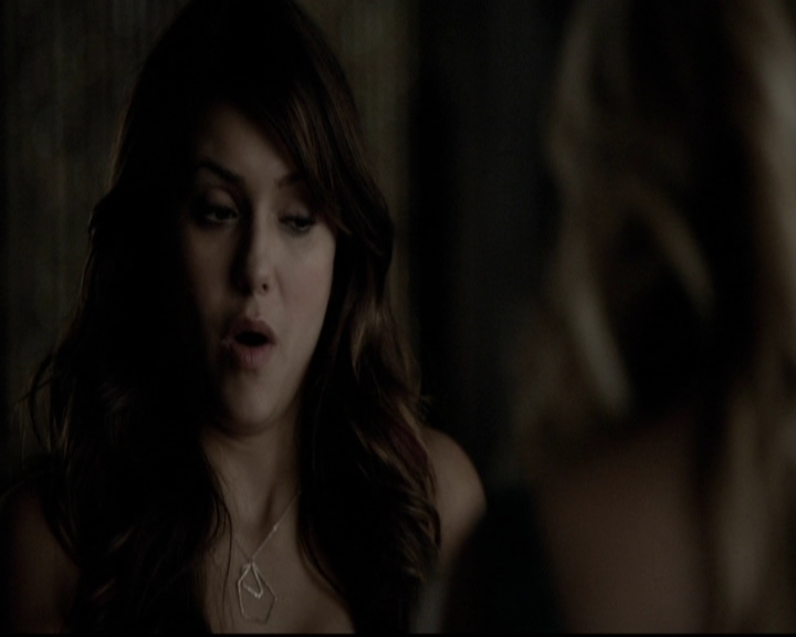 VampireDiariesWorld-dot-org_5x08DeadManOnCampus2196.jpg