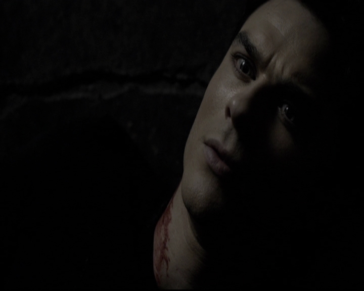 VampireDiariesWorld-dot-org_5x09TheCell0138.jpg