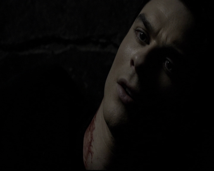 VampireDiariesWorld-dot-org_5x09TheCell0146.jpg