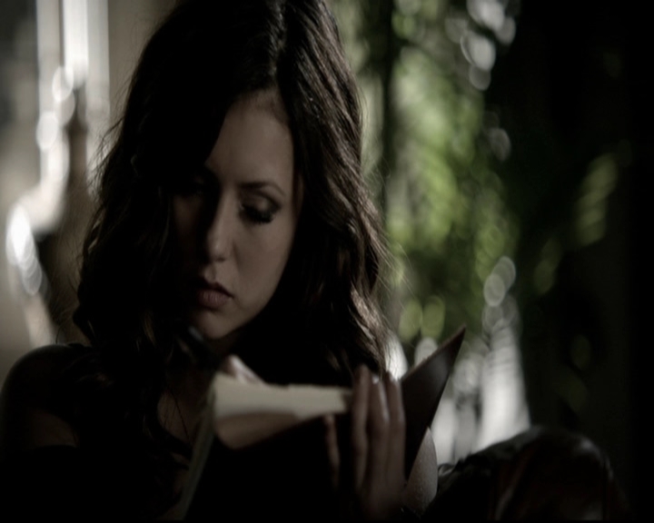 VampireDiariesWorld-dot-org_5x09TheCell0172.jpg