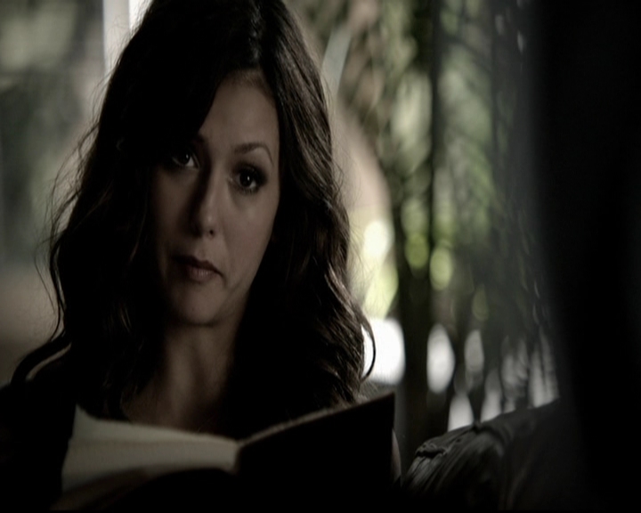 VampireDiariesWorld-dot-org_5x09TheCell0211.jpg