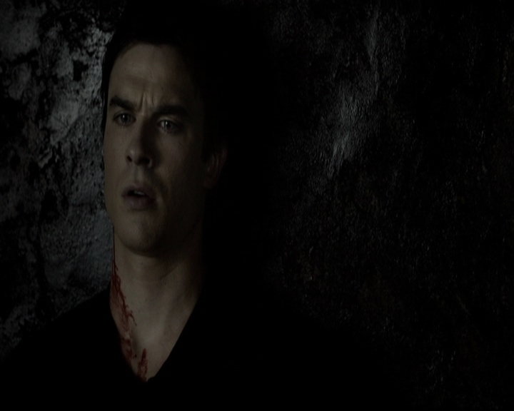 VampireDiariesWorld-dot-org_5x09TheCell0430.jpg