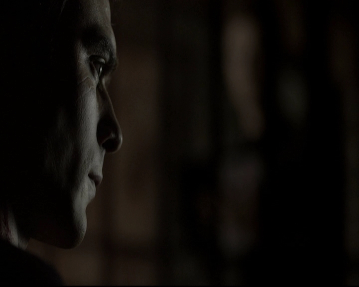 VampireDiariesWorld-dot-org_5x09TheCell0433.jpg