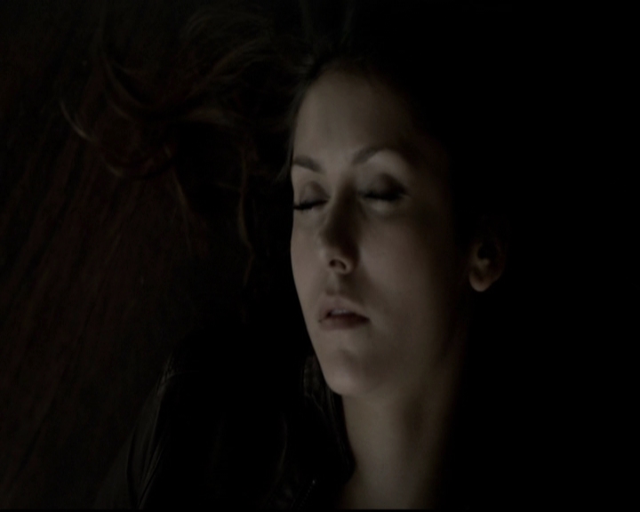 VampireDiariesWorld-dot-org_5x09TheCell0571.jpg