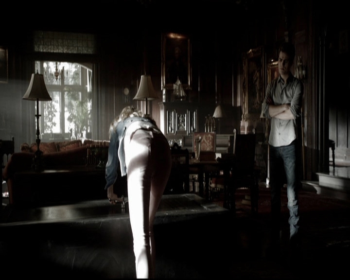 VampireDiariesWorld-dot-org_5x09TheCell0614.jpg