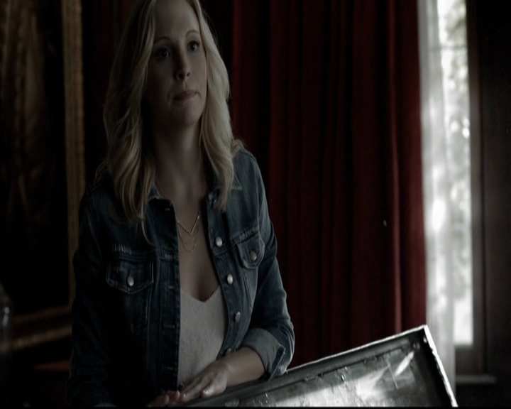 VampireDiariesWorld-dot-org_5x09TheCell0619.jpg