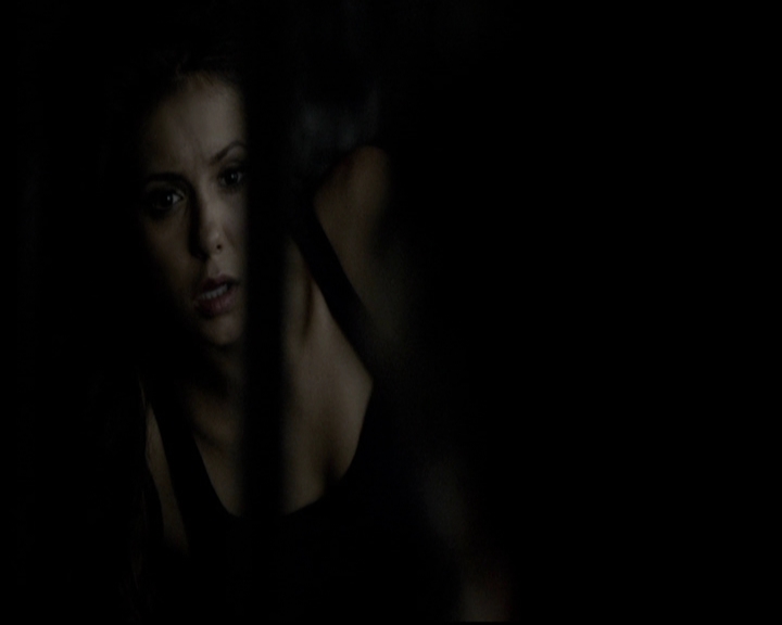 VampireDiariesWorld-dot-org_5x09TheCell0712.jpg