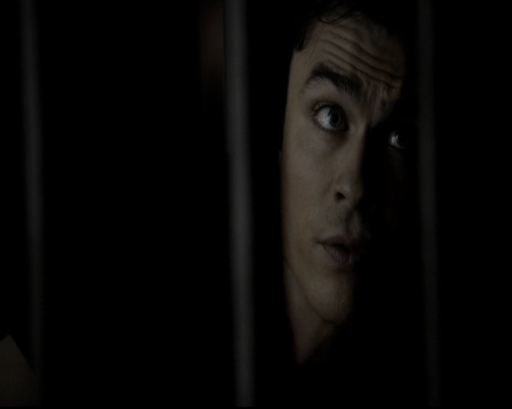 VampireDiariesWorld-dot-org_5x09TheCell0713.jpg