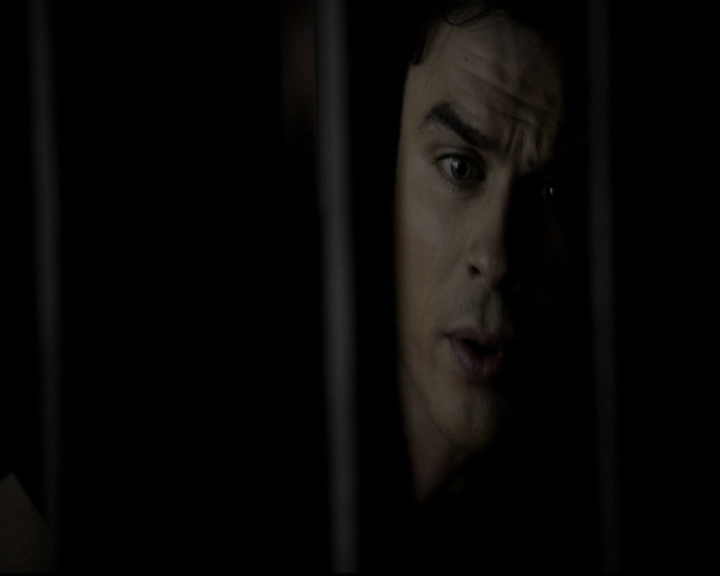 VampireDiariesWorld-dot-org_5x09TheCell0714.jpg