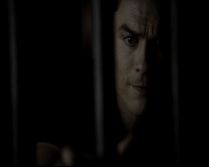 VampireDiariesWorld-dot-org_5x09TheCell0715.jpg