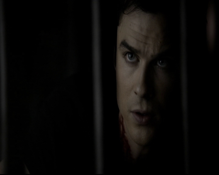 VampireDiariesWorld-dot-org_5x09TheCell0725.jpg