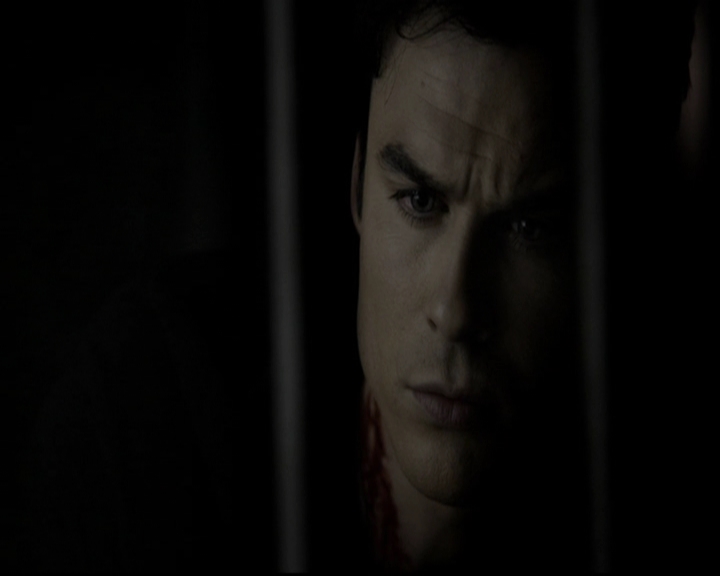 VampireDiariesWorld-dot-org_5x09TheCell0734.jpg