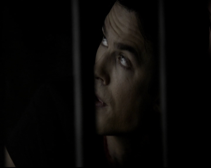 VampireDiariesWorld-dot-org_5x09TheCell0752.jpg