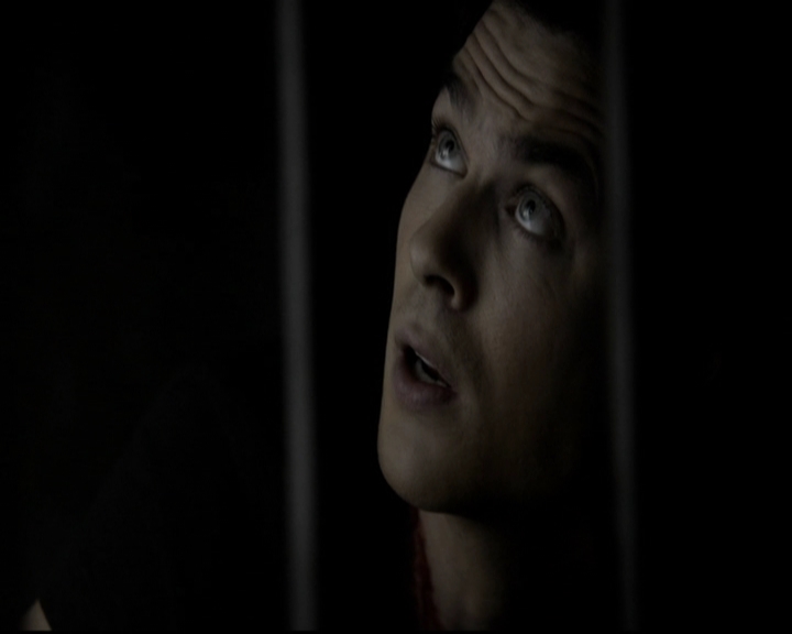 VampireDiariesWorld-dot-org_5x09TheCell0753.jpg