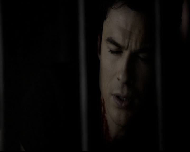 VampireDiariesWorld-dot-org_5x09TheCell0759.jpg