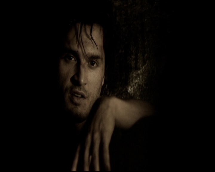 VampireDiariesWorld-dot-org_5x09TheCell0786.jpg