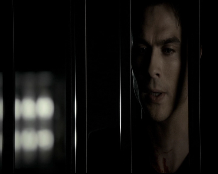 VampireDiariesWorld-dot-org_5x09TheCell0804.jpg