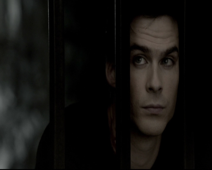 VampireDiariesWorld-dot-org_5x09TheCell1022.jpg