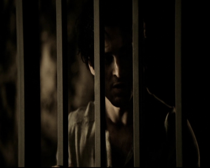 VampireDiariesWorld-dot-org_5x09TheCell1177.jpg