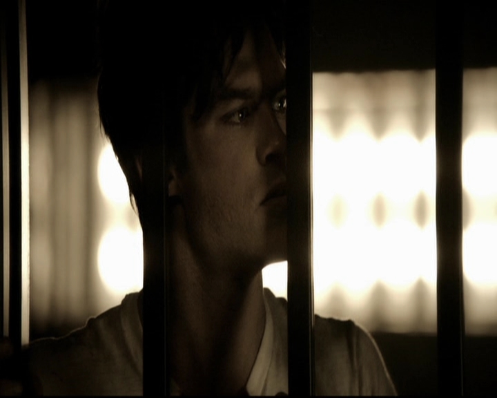 VampireDiariesWorld-dot-org_5x09TheCell1197.jpg