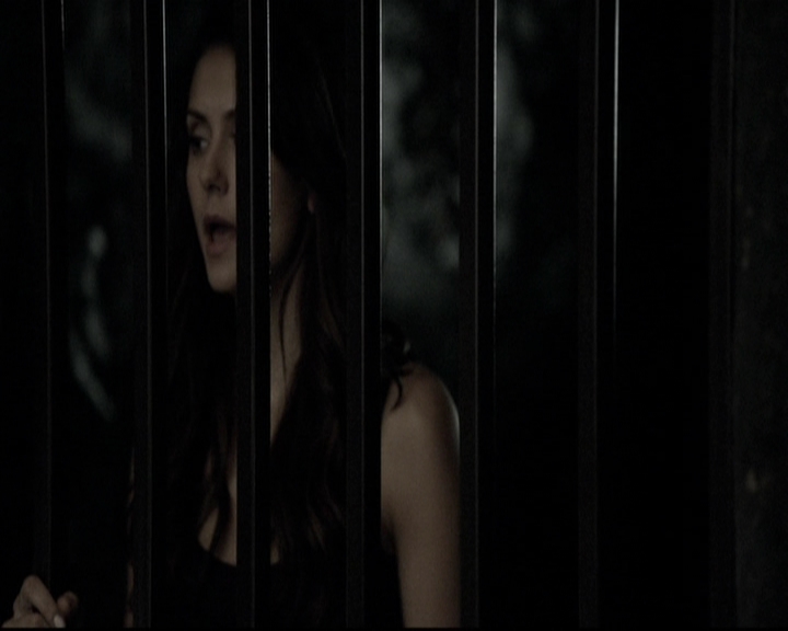 VampireDiariesWorld-dot-org_5x09TheCell1263.jpg