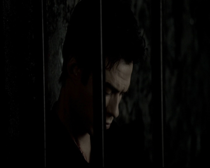 VampireDiariesWorld-dot-org_5x09TheCell1607.jpg