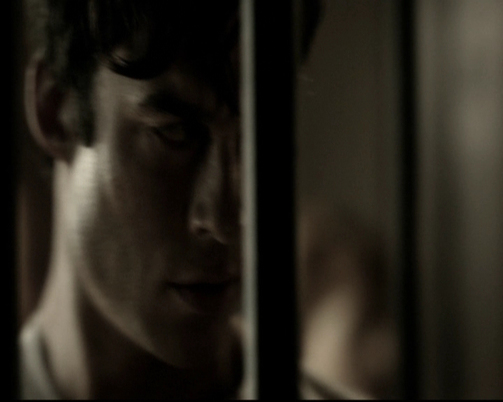 VampireDiariesWorld-dot-org_5x09TheCell1623.jpg