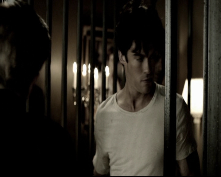 VampireDiariesWorld-dot-org_5x09TheCell1639.jpg