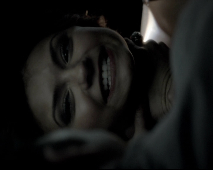 VampireDiariesWorld-dot-org_5x09TheCell1825.jpg