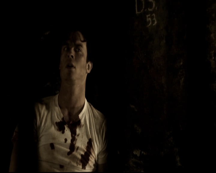 VampireDiariesWorld-dot-org_5x09TheCell2007.jpg