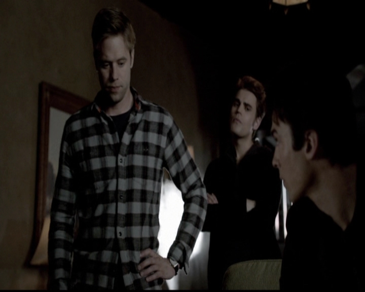 VampireDiariesWorld-dot-org_5x10FiftyShadesOfGrayson0528.jpg