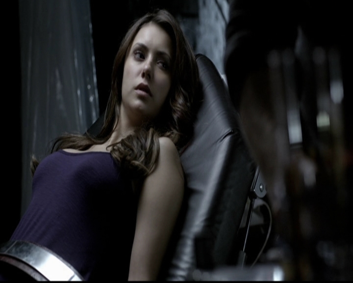 VampireDiariesWorld-dot-org_5x10FiftyShadesOfGrayson0805.jpg