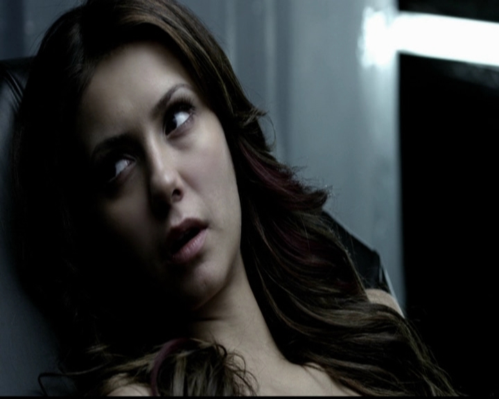 VampireDiariesWorld-dot-org_5x10FiftyShadesOfGrayson0818.jpg