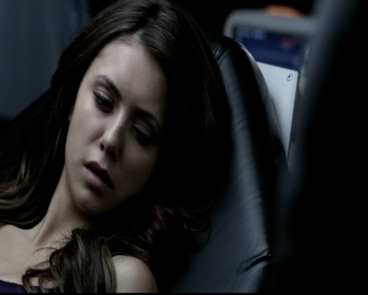 VampireDiariesWorld-dot-org_5x10FiftyShadesOfGrayson0843.jpg