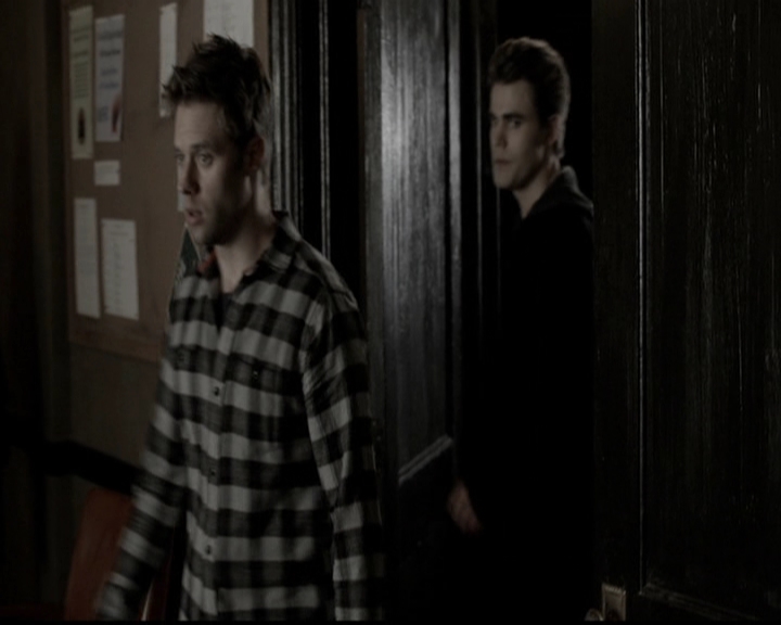 VampireDiariesWorld-dot-org_5x10FiftyShadesOfGrayson0848.jpg