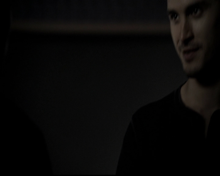 VampireDiariesWorld-dot-org_5x10FiftyShadesOfGrayson0889.jpg