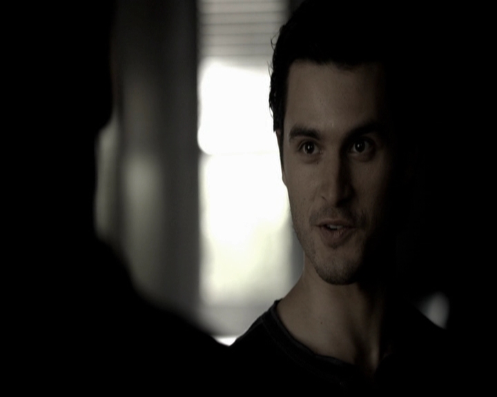 VampireDiariesWorld-dot-org_5x10FiftyShadesOfGrayson0901.jpg