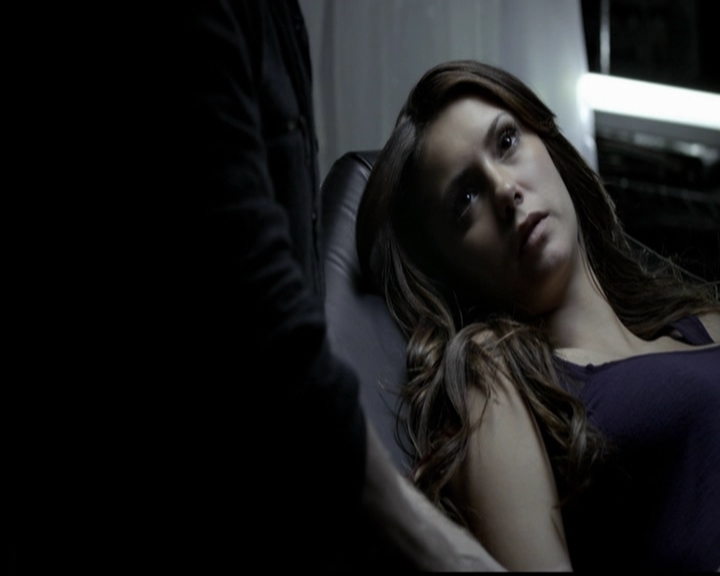 VampireDiariesWorld-dot-org_5x10FiftyShadesOfGrayson0923.jpg