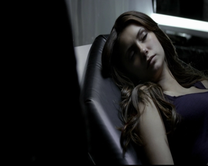 VampireDiariesWorld-dot-org_5x10FiftyShadesOfGrayson0932.jpg