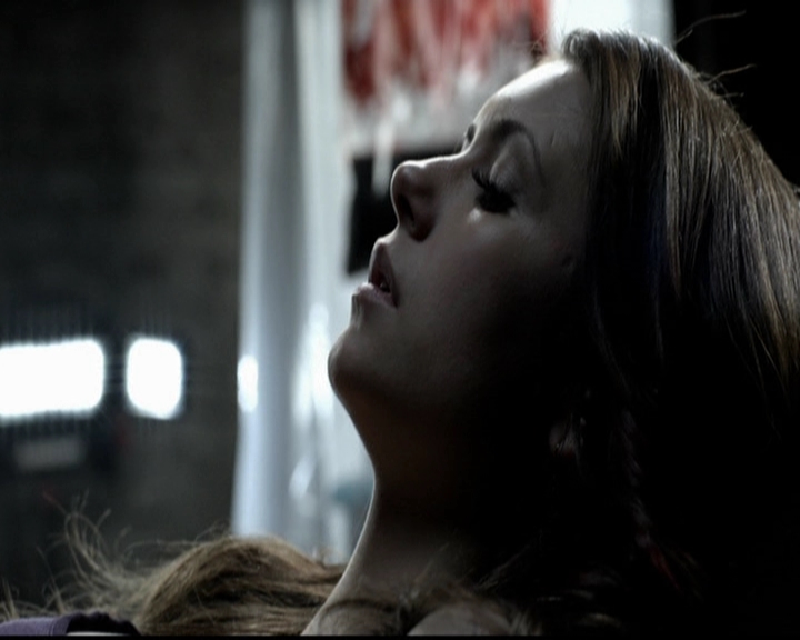 VampireDiariesWorld-dot-org_5x10FiftyShadesOfGrayson0939.jpg