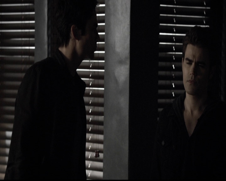 VampireDiariesWorld-dot-org_5x10FiftyShadesOfGrayson1035.jpg