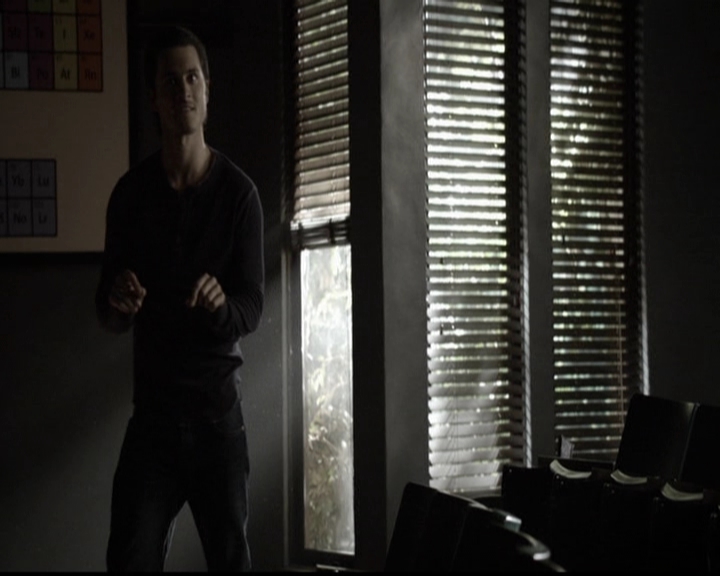 VampireDiariesWorld-dot-org_5x10FiftyShadesOfGrayson1036.jpg