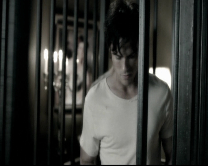 VampireDiariesWorld-dot-org_5x10FiftyShadesOfGrayson1051.jpg