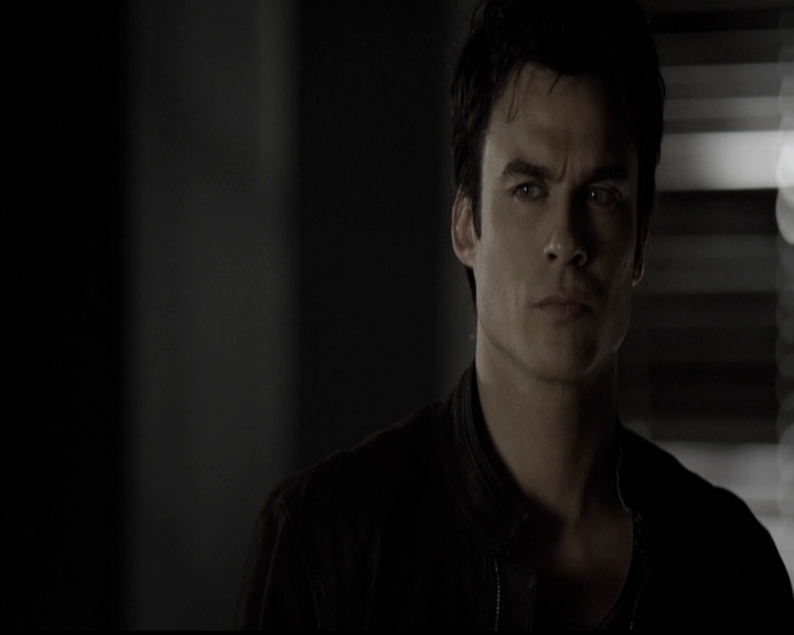 VampireDiariesWorld-dot-org_5x10FiftyShadesOfGrayson1056.jpg