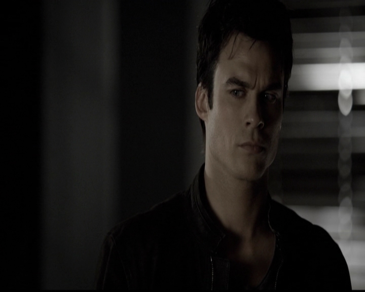 VampireDiariesWorld-dot-org_5x10FiftyShadesOfGrayson1088.jpg