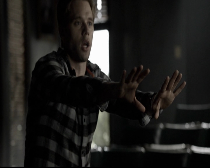 VampireDiariesWorld-dot-org_5x10FiftyShadesOfGrayson1121.jpg