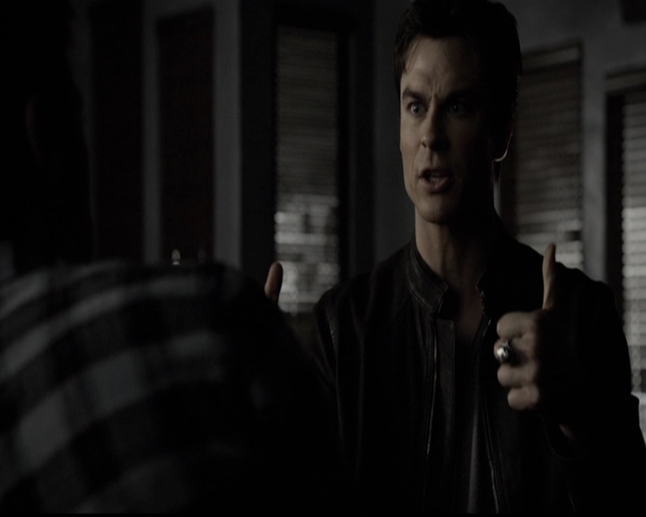 VampireDiariesWorld-dot-org_5x10FiftyShadesOfGrayson1141.jpg