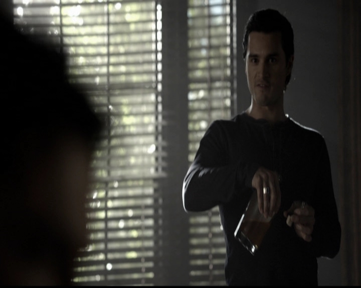 VampireDiariesWorld-dot-org_5x10FiftyShadesOfGrayson1273.jpg