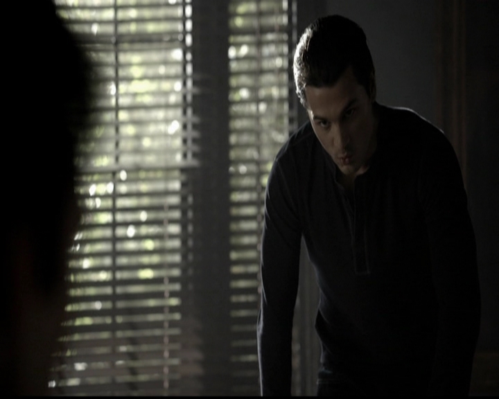 VampireDiariesWorld-dot-org_5x10FiftyShadesOfGrayson1287.jpg